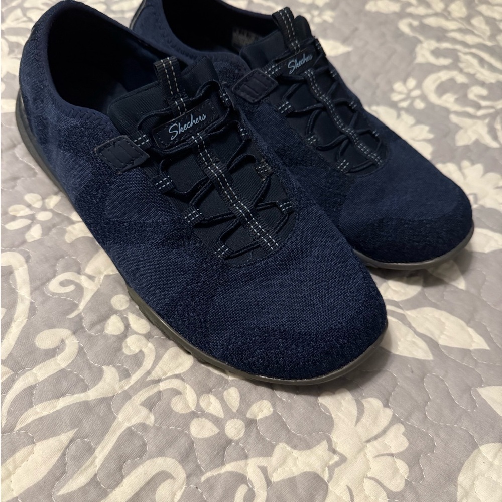 Skechers Women's Breathe Easy Fortune Knit sneaker.